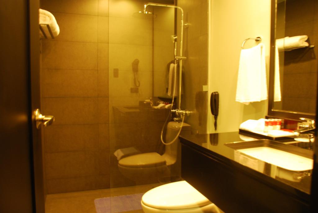 Amelie Hotel Manila Kültér fotó