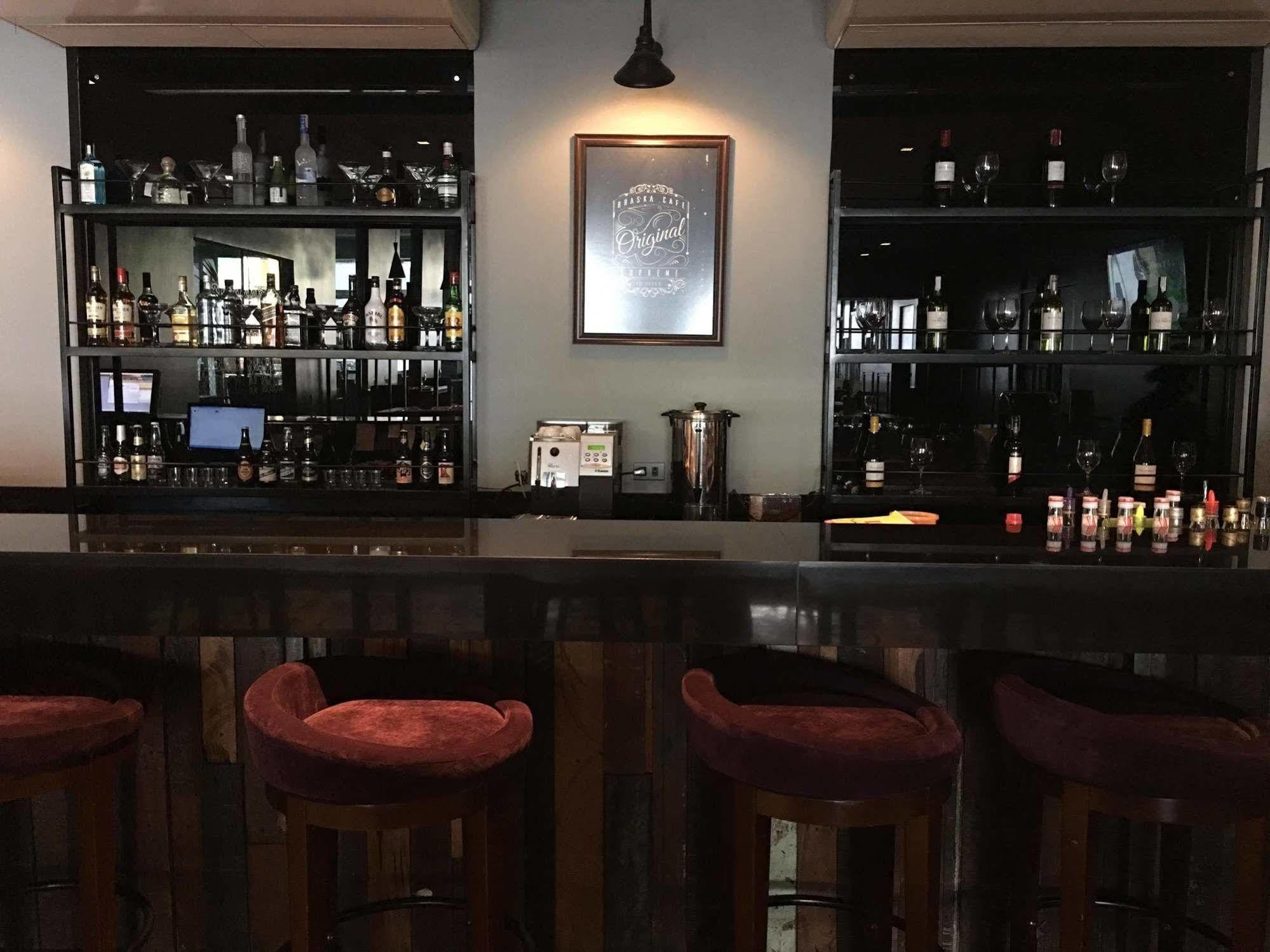 Amelie Hotel Manila Kültér fotó